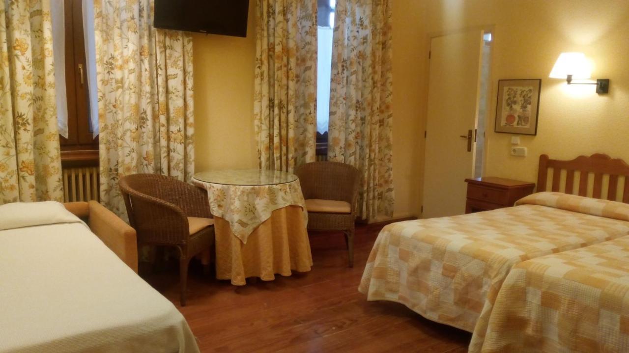 Hostal Casa Sario Jaurrieta 외부 사진